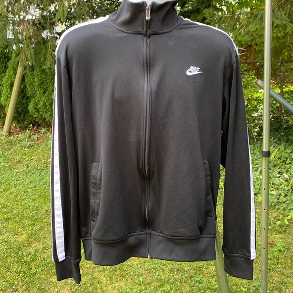 Nike Black Track Jacket - Picture 2 of 6